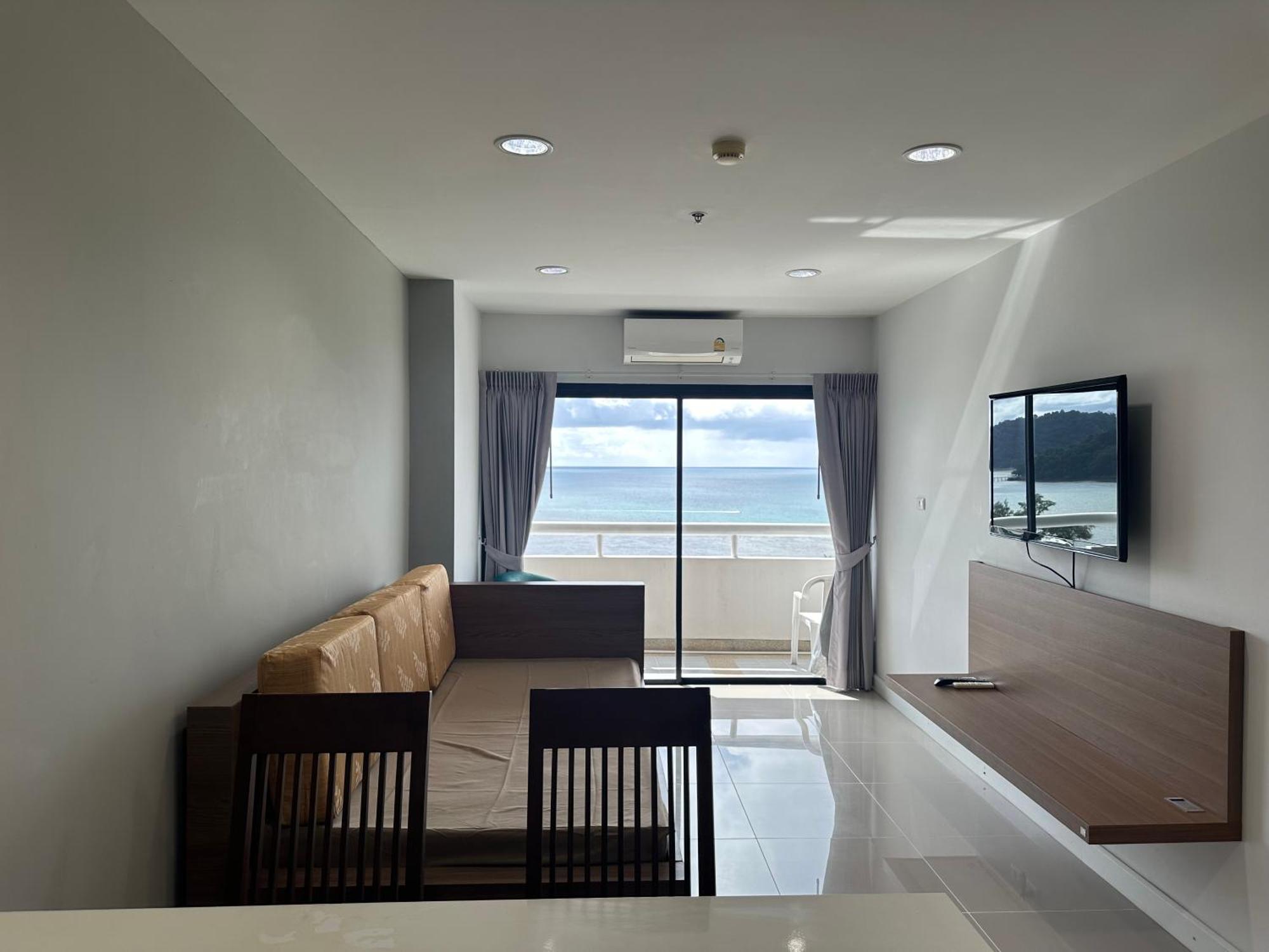 Apartment Tower Sea View 2b