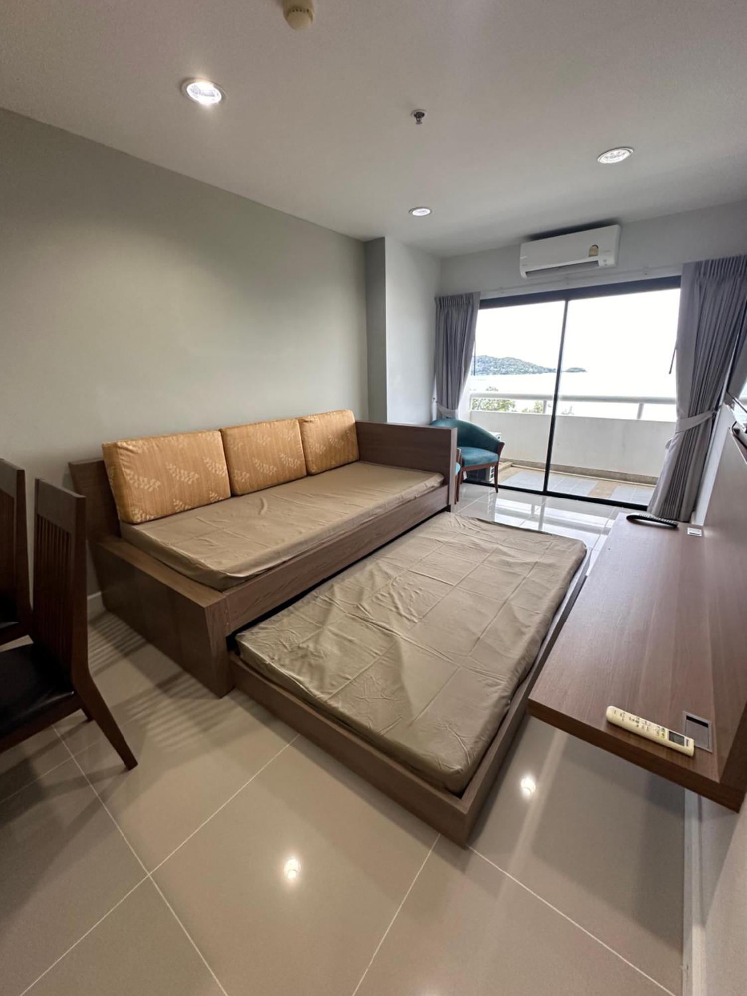 Tower Sea View 2b *