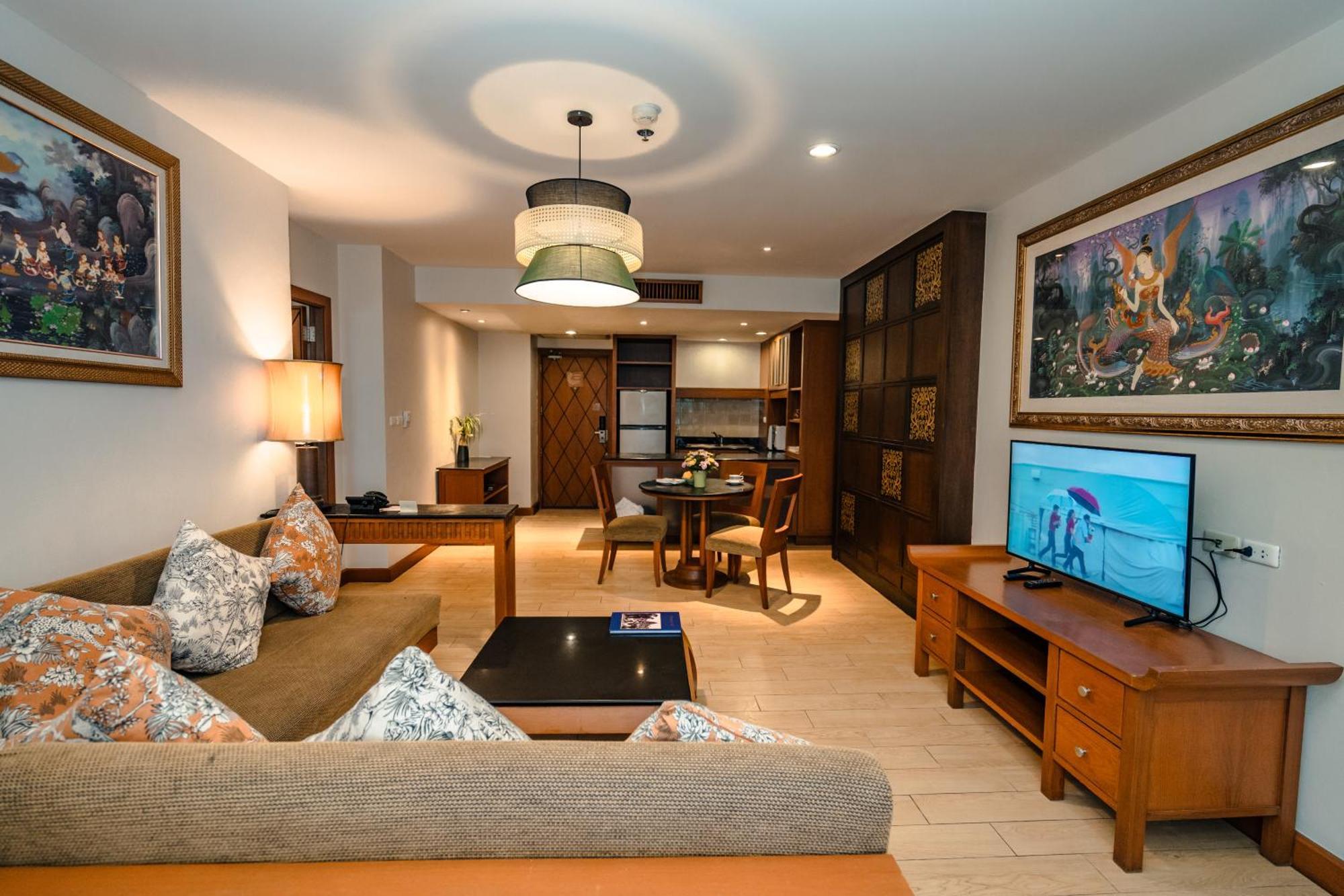 The Royal Paradise & - Sha Extra Hotel