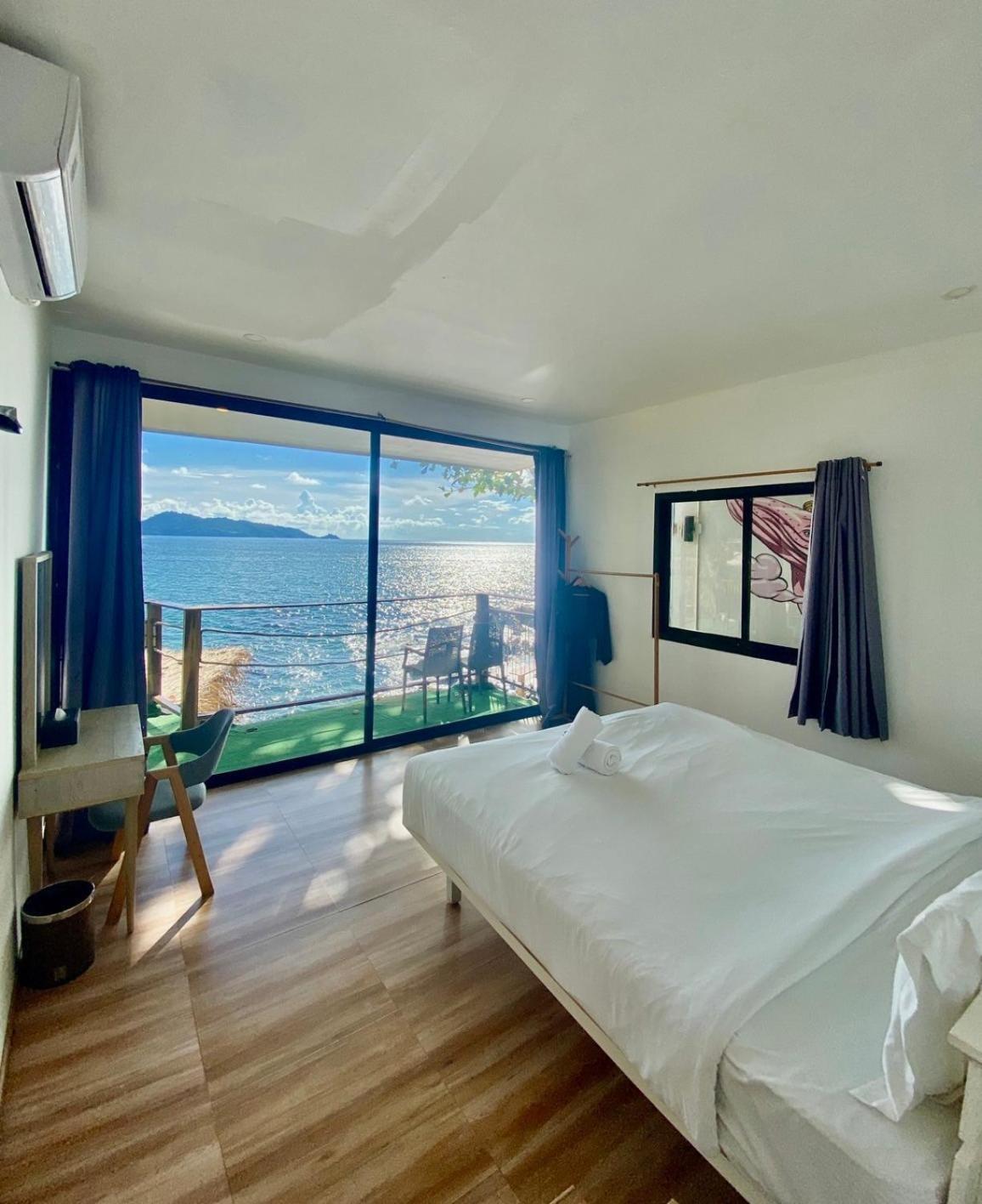 Sunset Phuket 3*