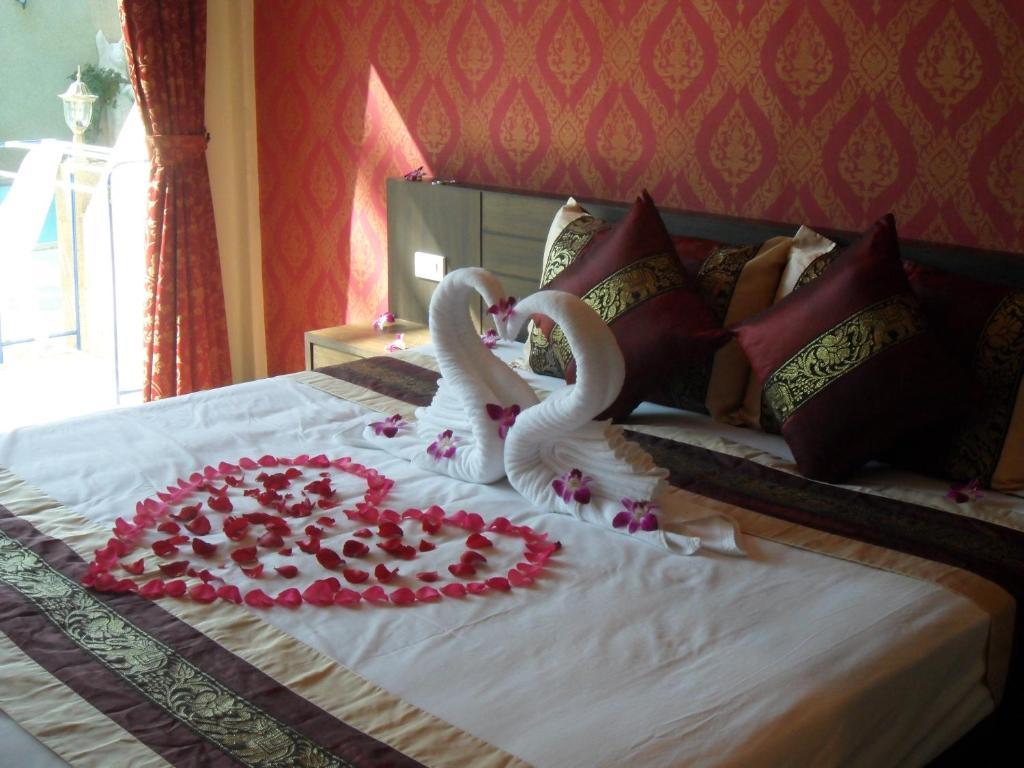 Manohra Cozy Village Hotel Phuket