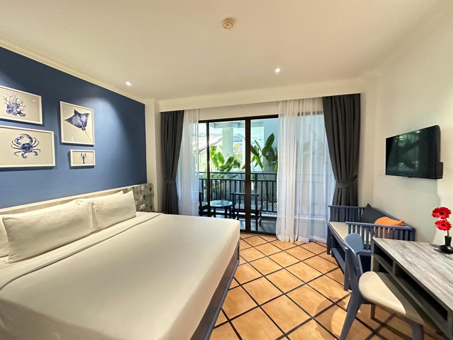 Phuket Island View - Sha Extra Karon