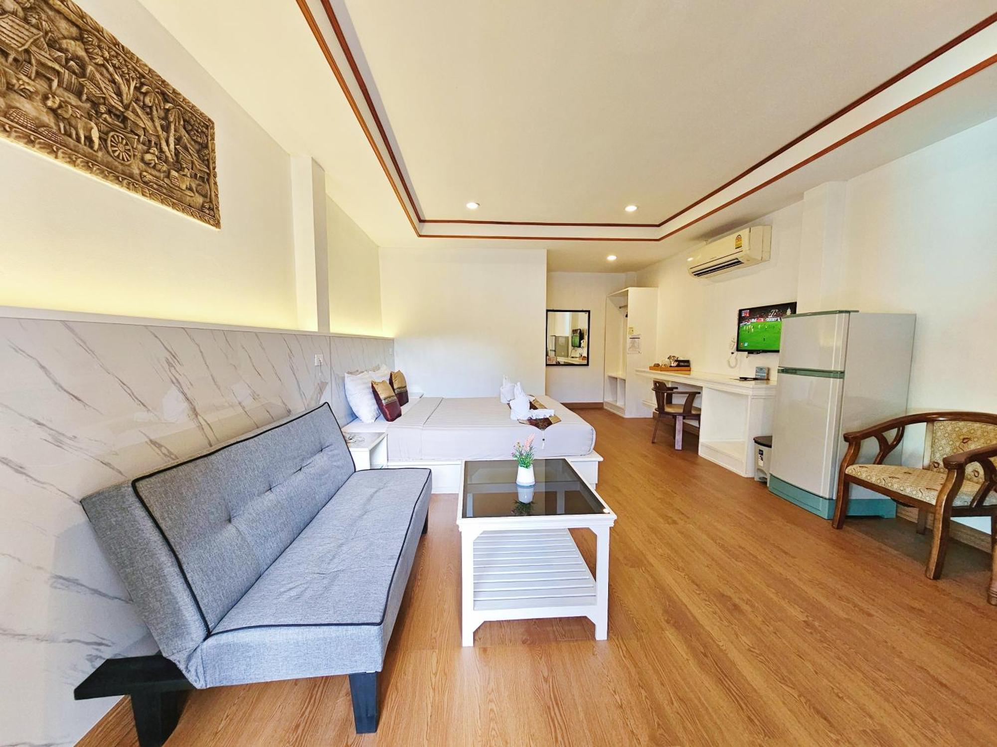 Phaithong Sotel Hotel