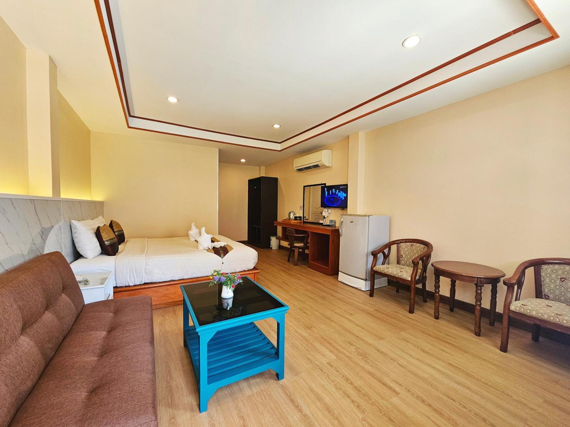 Phaithong Sotel Hotel