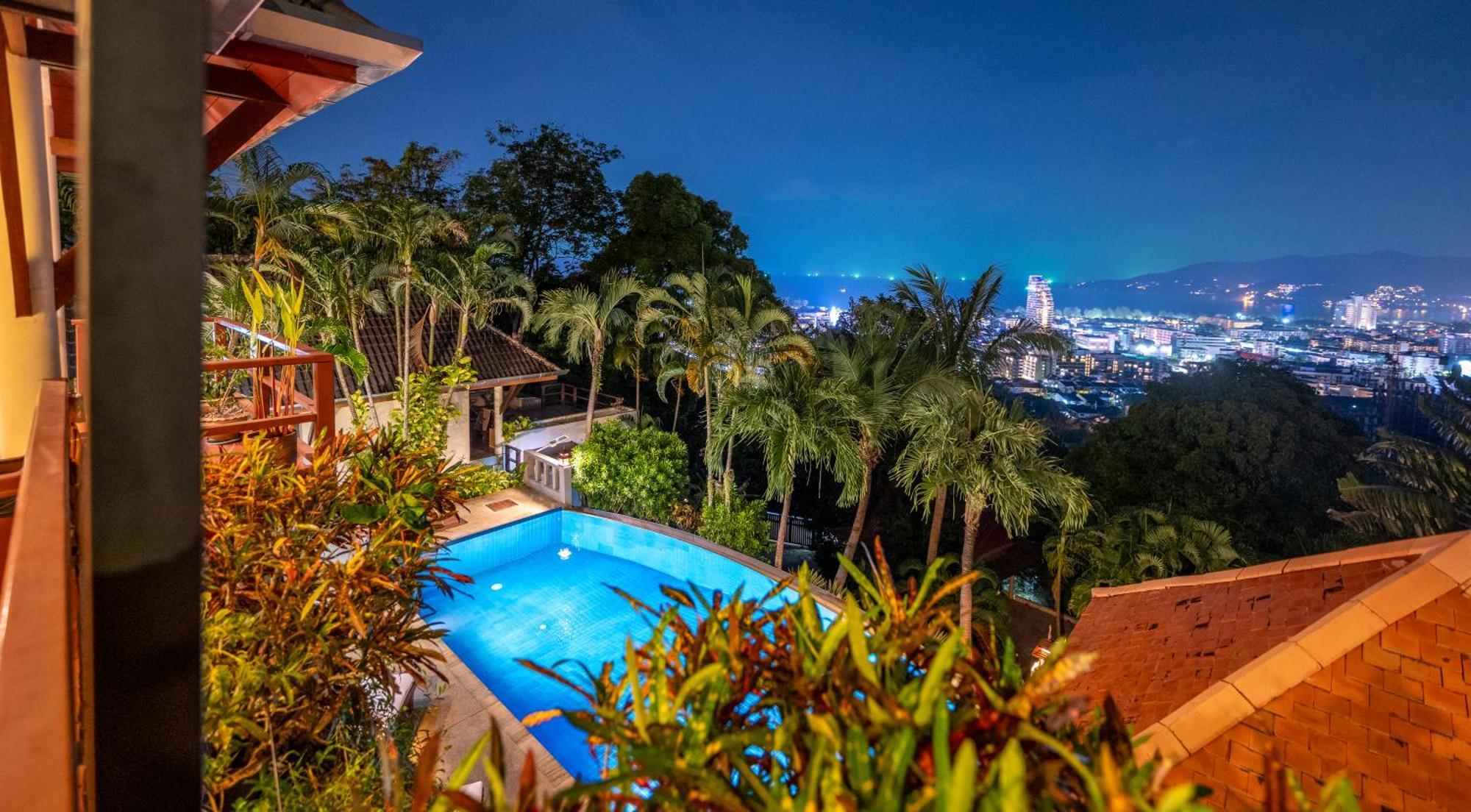 Baiyok Seaview And Edge Pool Patong
