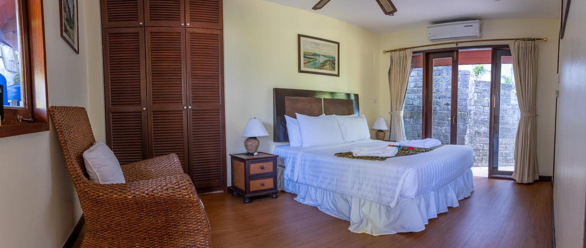 Baiyok Seaview And Edge Pool Pousada