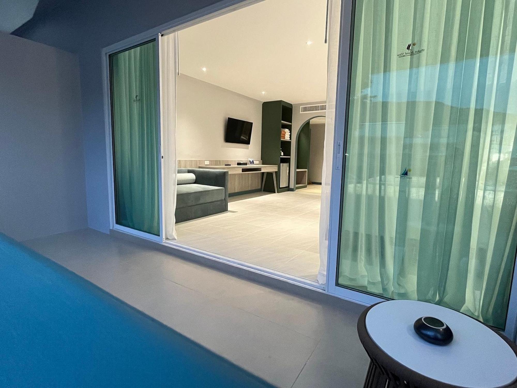 Resort Phuket Island View - Sha Extra