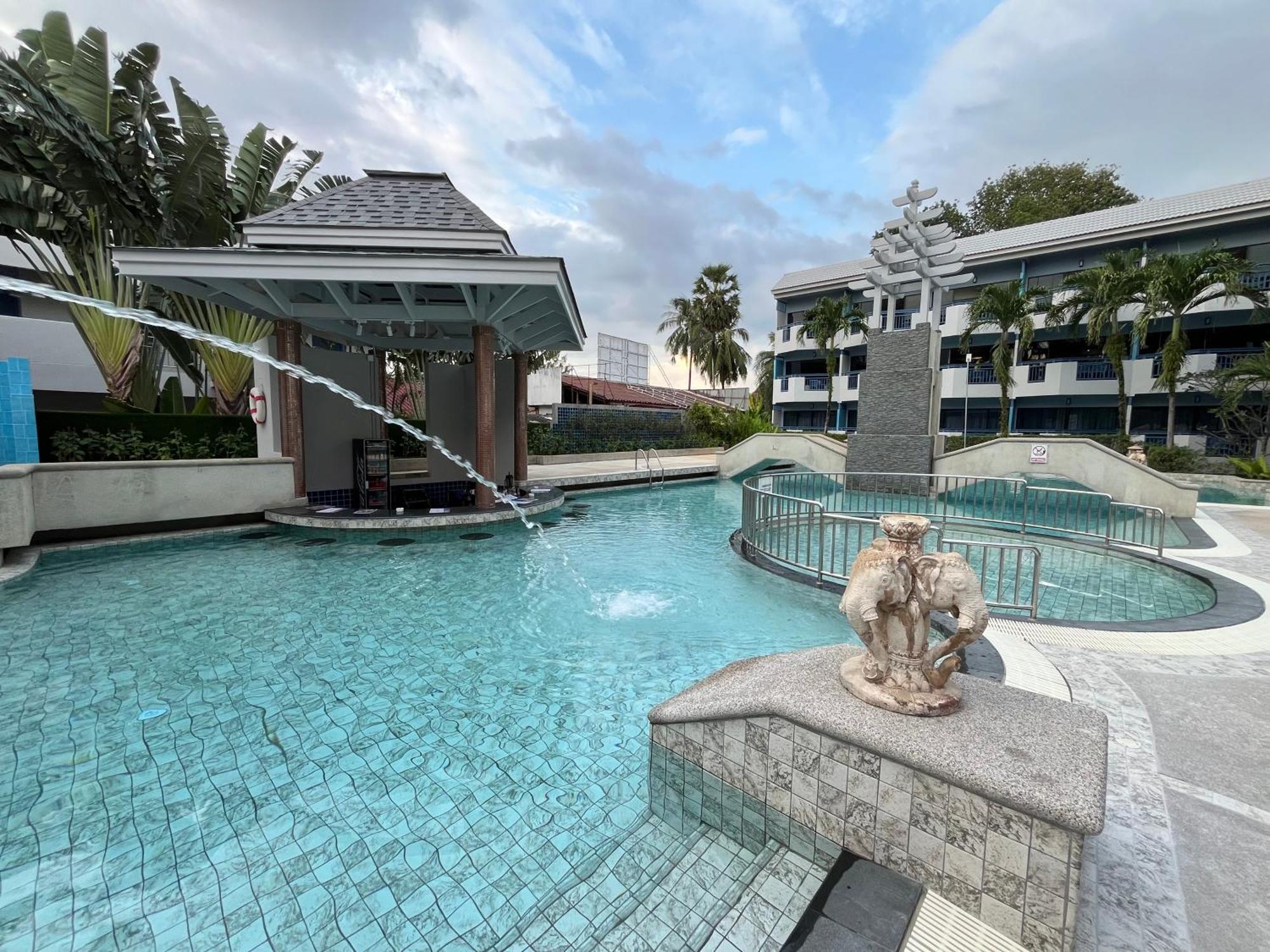 Phuket Island View - Sha Extra Resort 4*