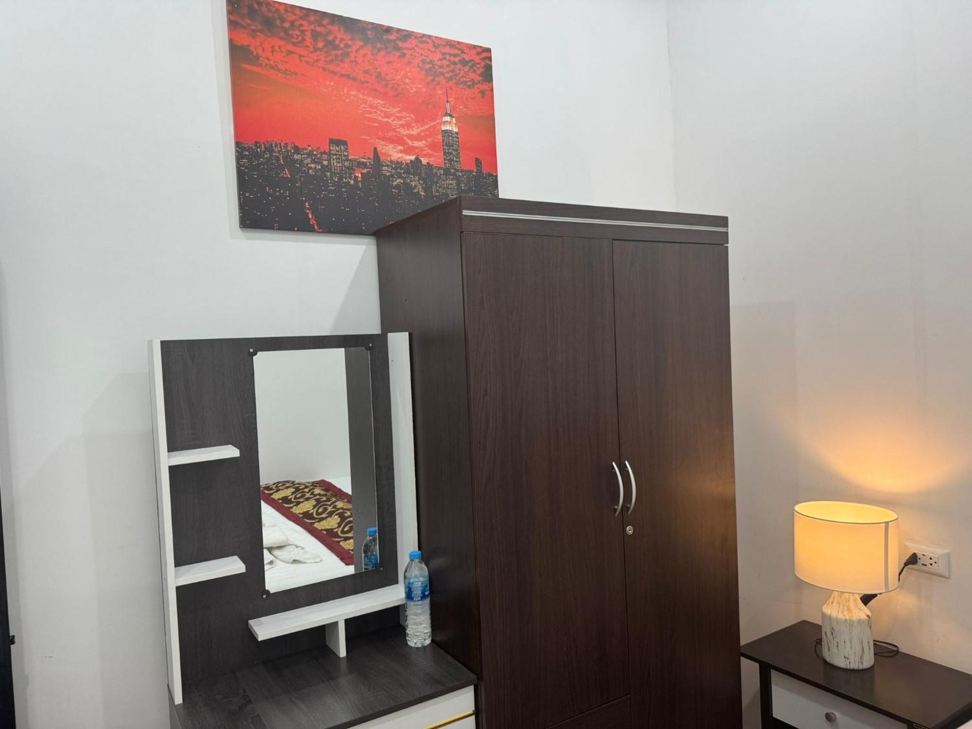 Heaven House Restro & Bar Hotel 2*