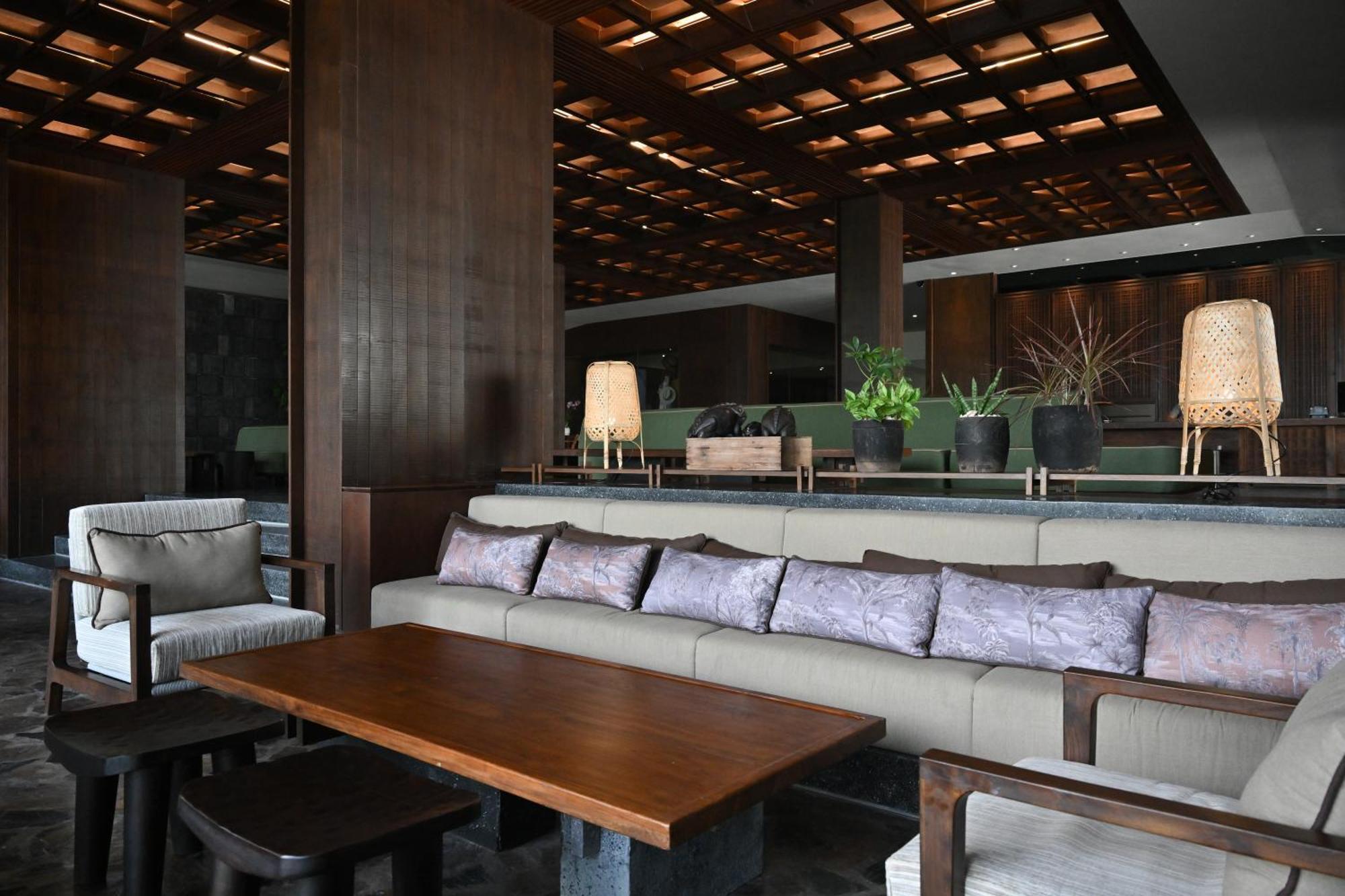 Barcelo Coconut Island, Resort