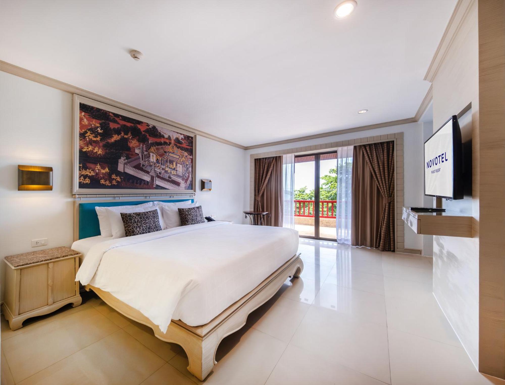 Novotel Phuket 4*