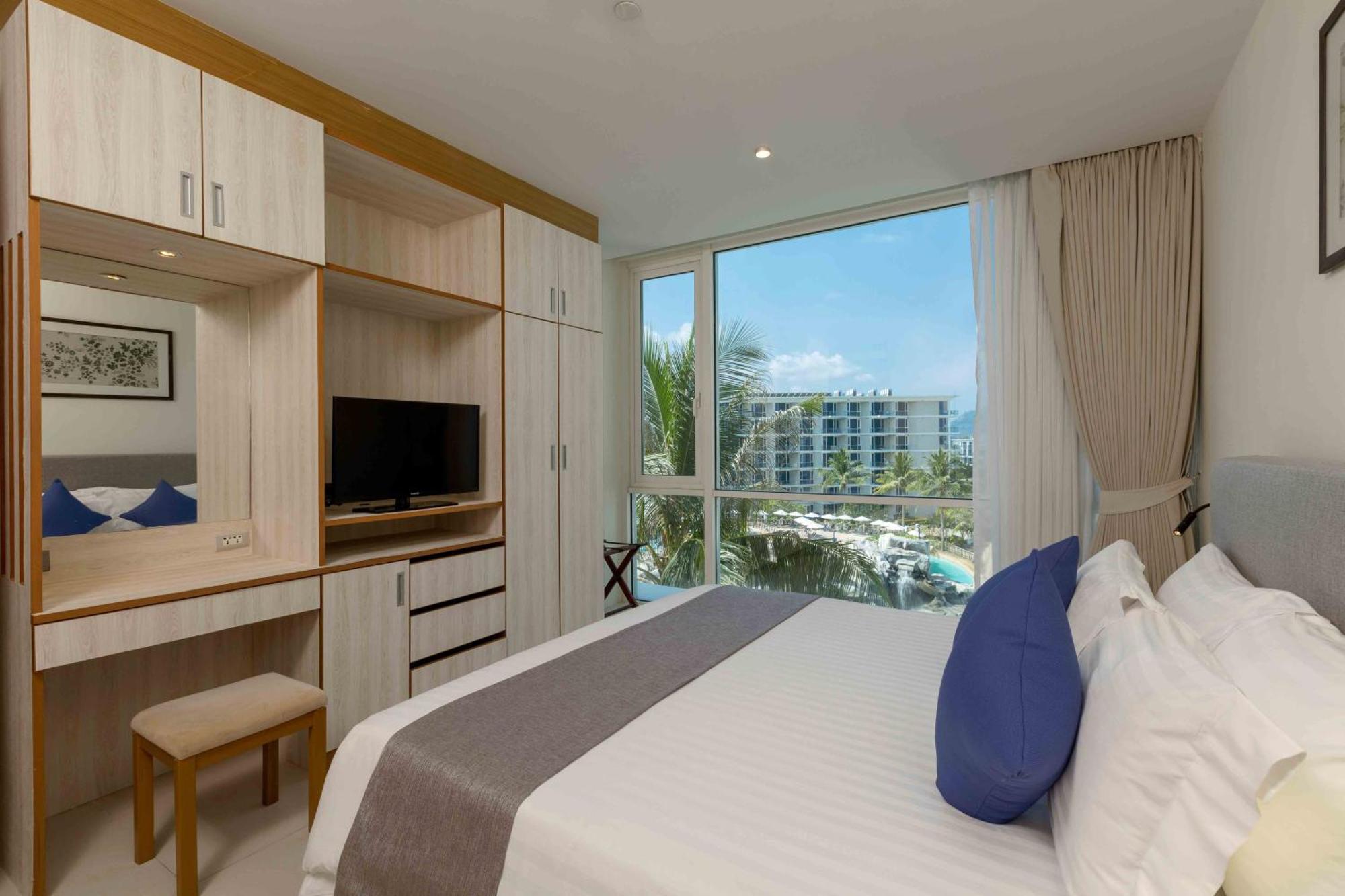 Splash Resort, Maikhao Phuket - Sha Extra 5*