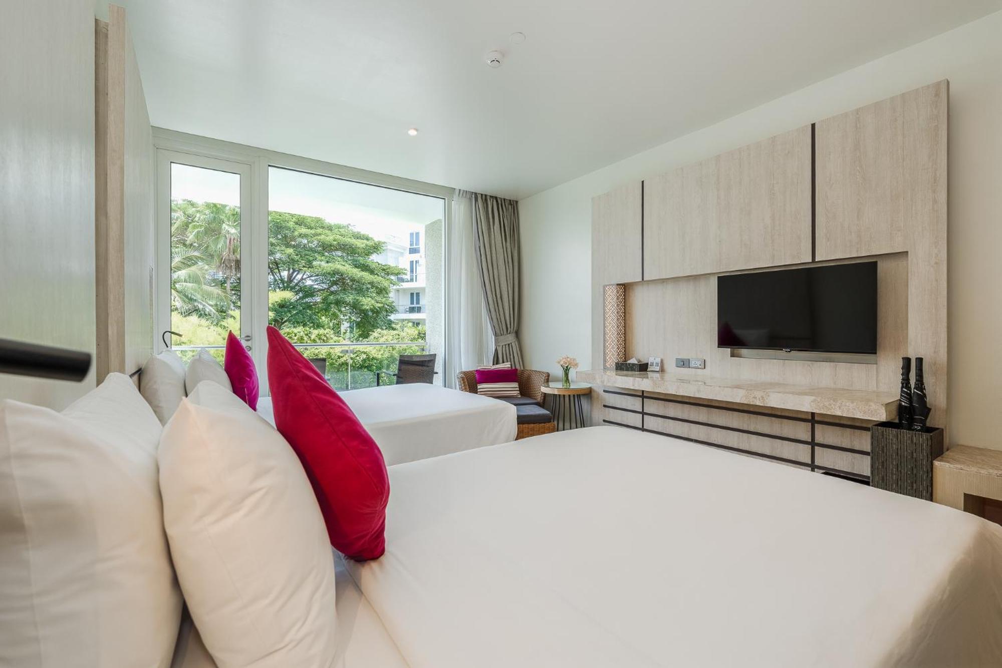 Splash Resort, Maikhao Phuket - Sha Extra 5*