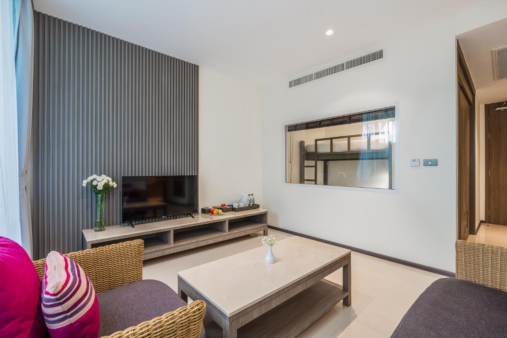 Splash Resort, Maikhao Phuket - Sha Extra 5*