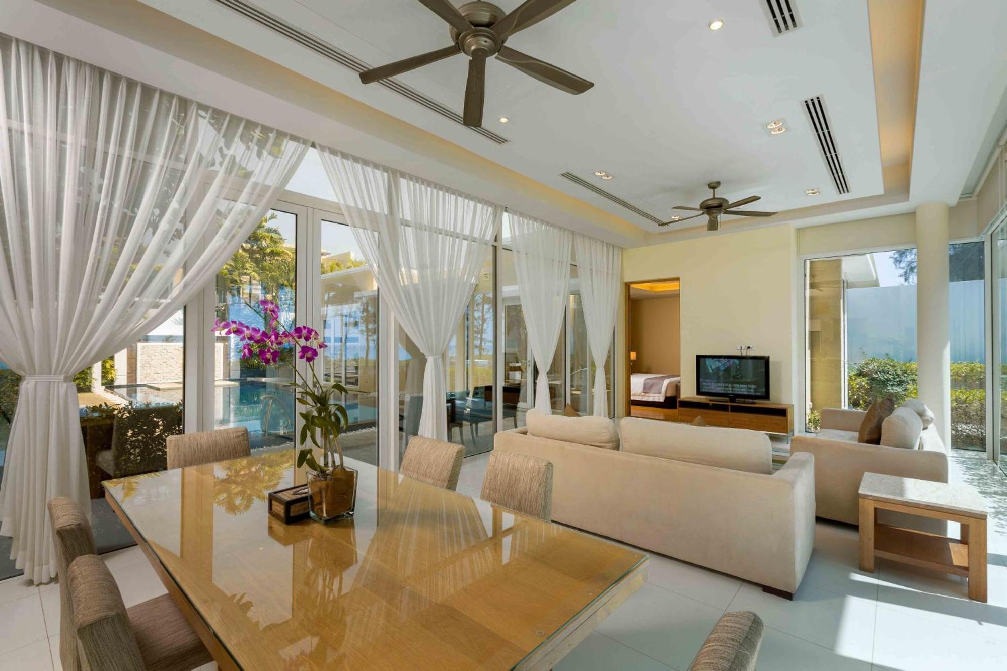 Splash Resort, Maikhao Phuket - Sha Extra 5*