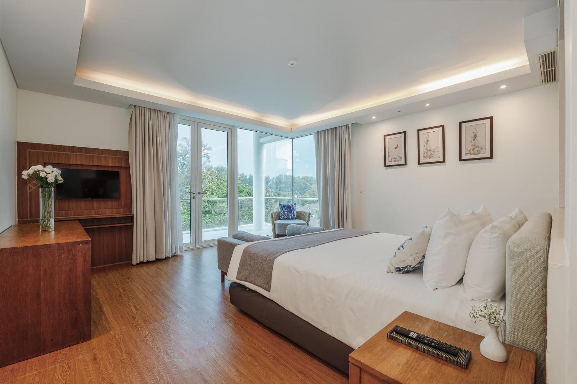 Splash Resort, Maikhao Phuket - Sha Extra