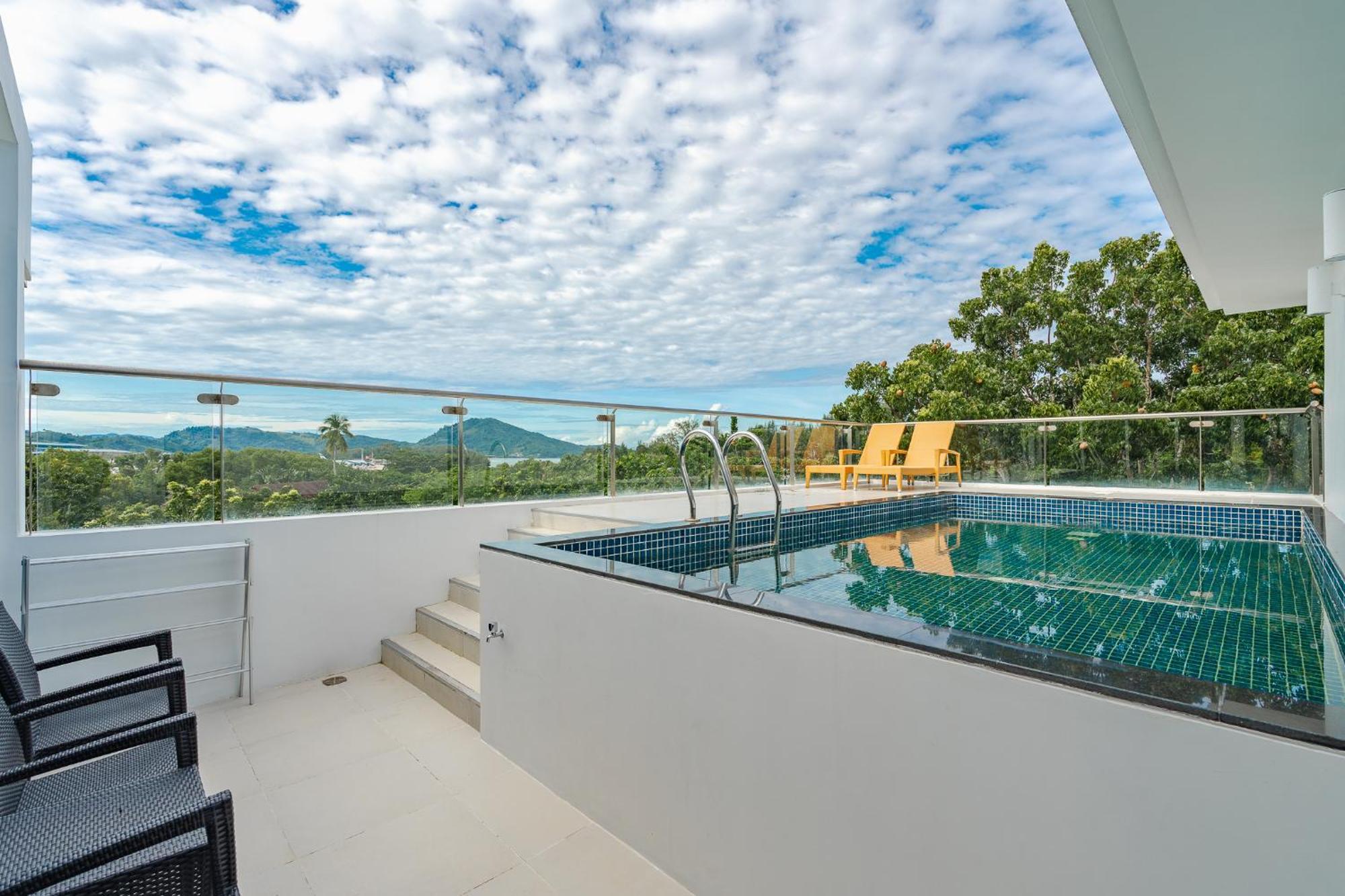 Splash Resort, Maikhao Phuket - Sha Extra 5*