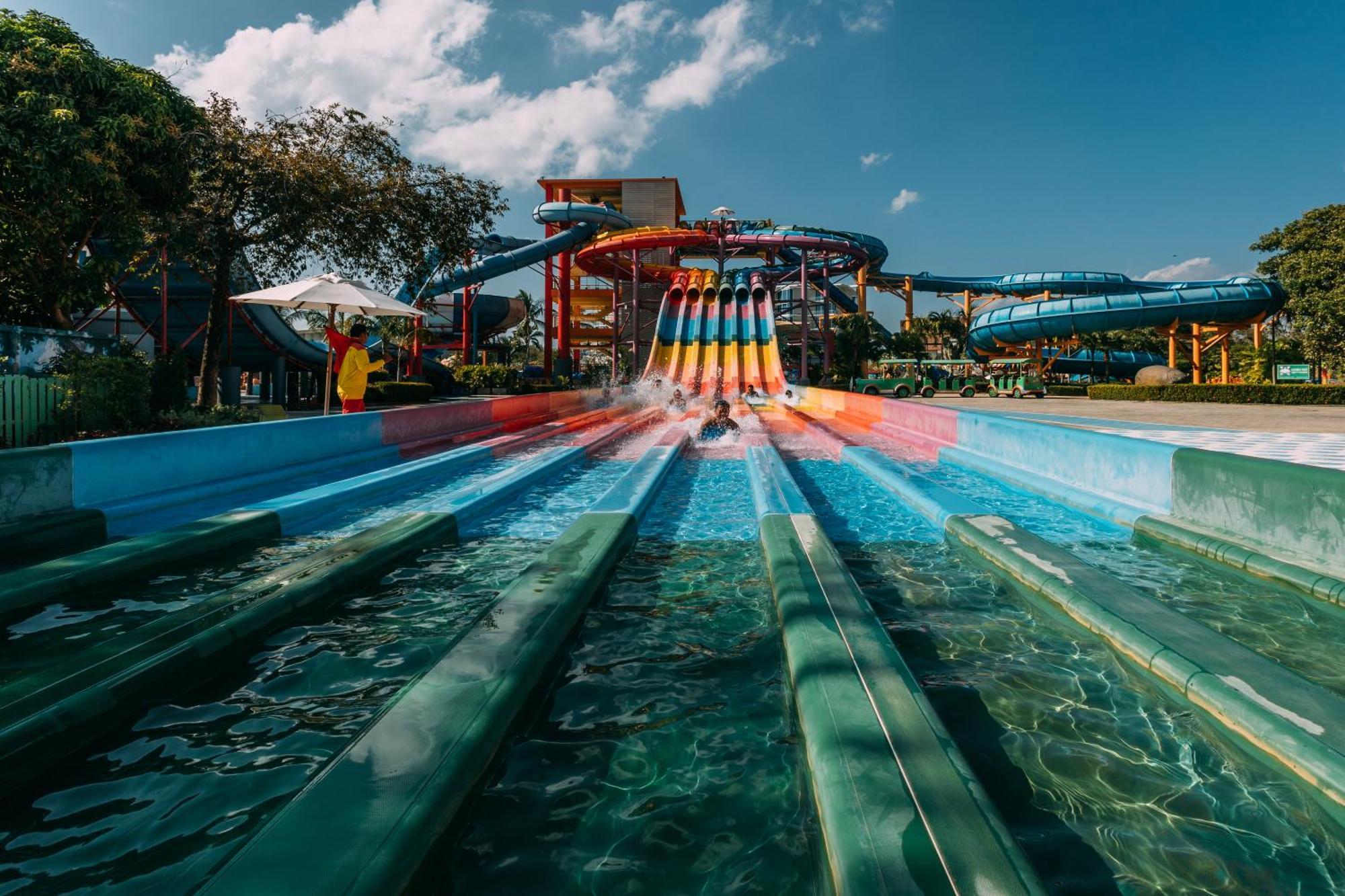 Splash Resort, Maikhao Phuket - Sha Extra 5*