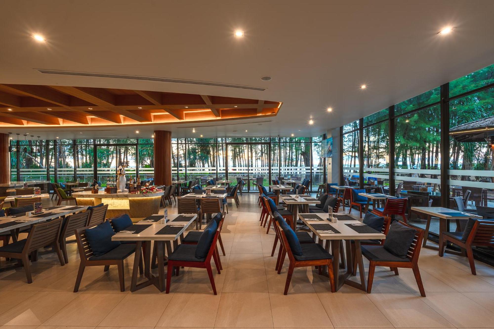 Splash Resort, Maikhao Phuket - Sha Extra