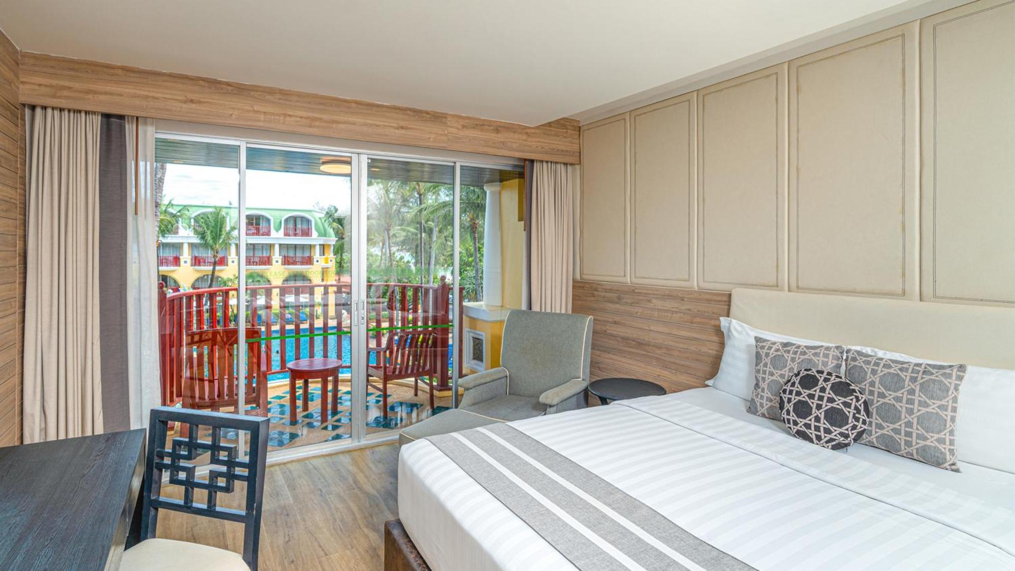 Resort Phuket Graceland And