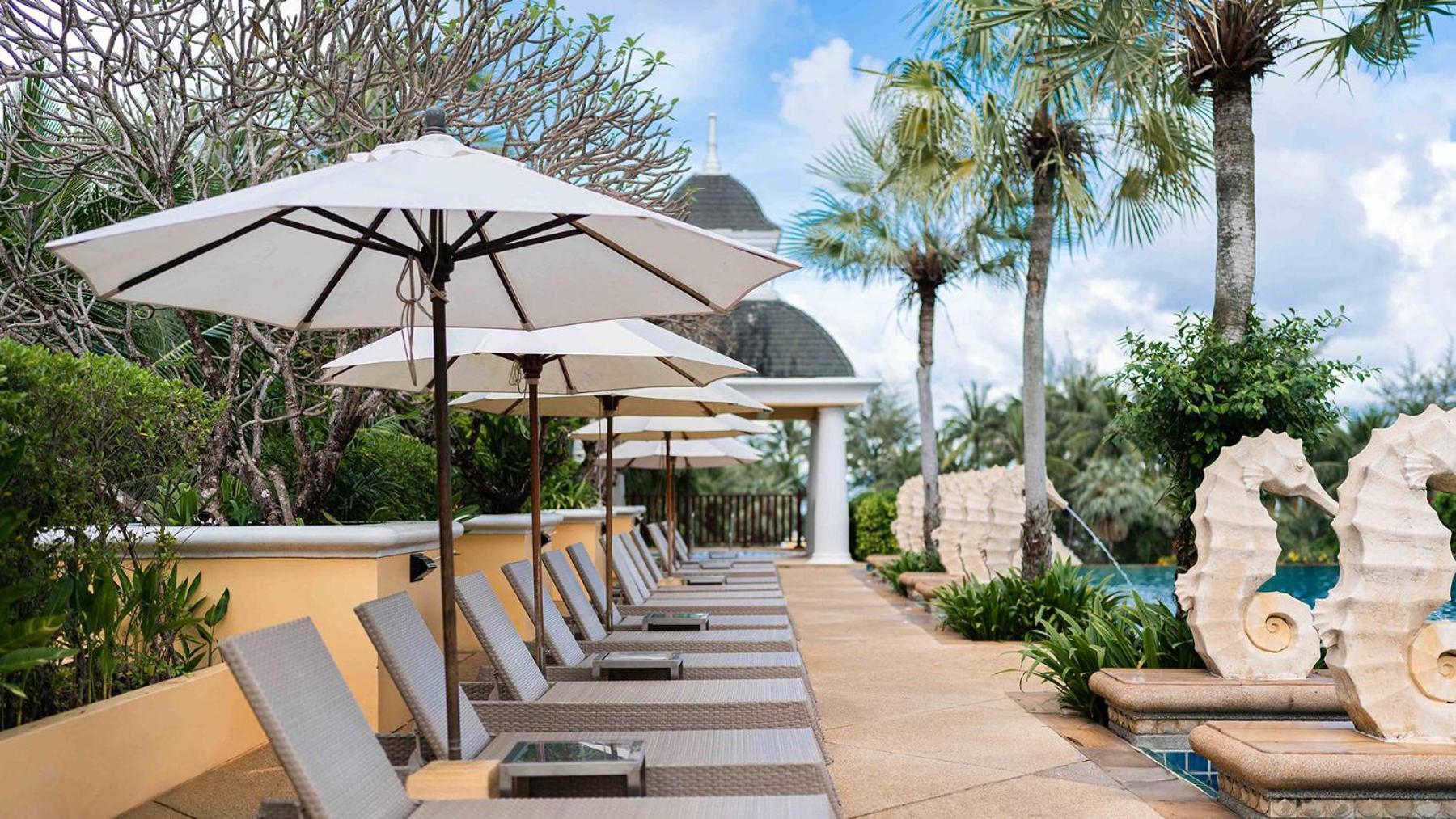 Phuket Graceland And Resort