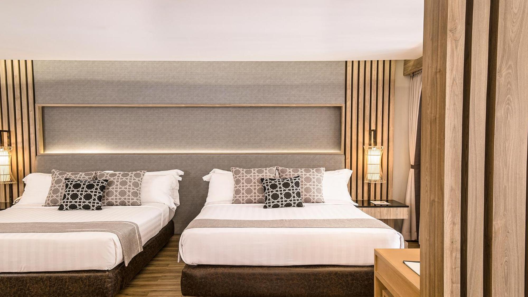 Resort Phuket Graceland And 5*