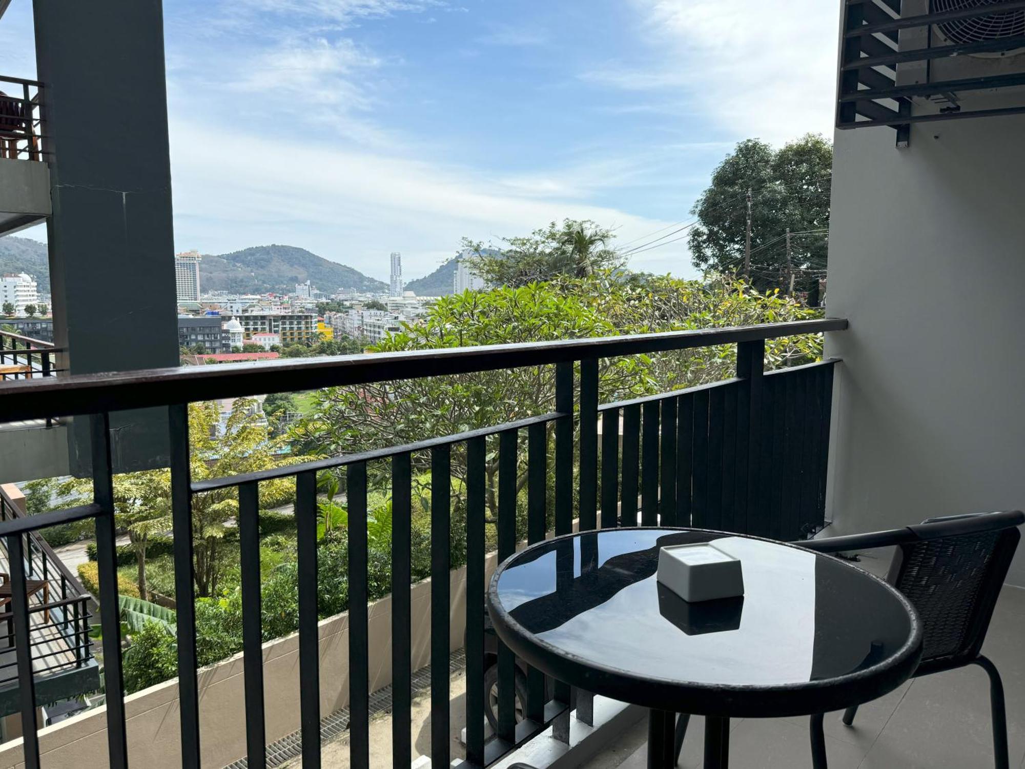 Apartamento At The Bliss By Lofty Patong