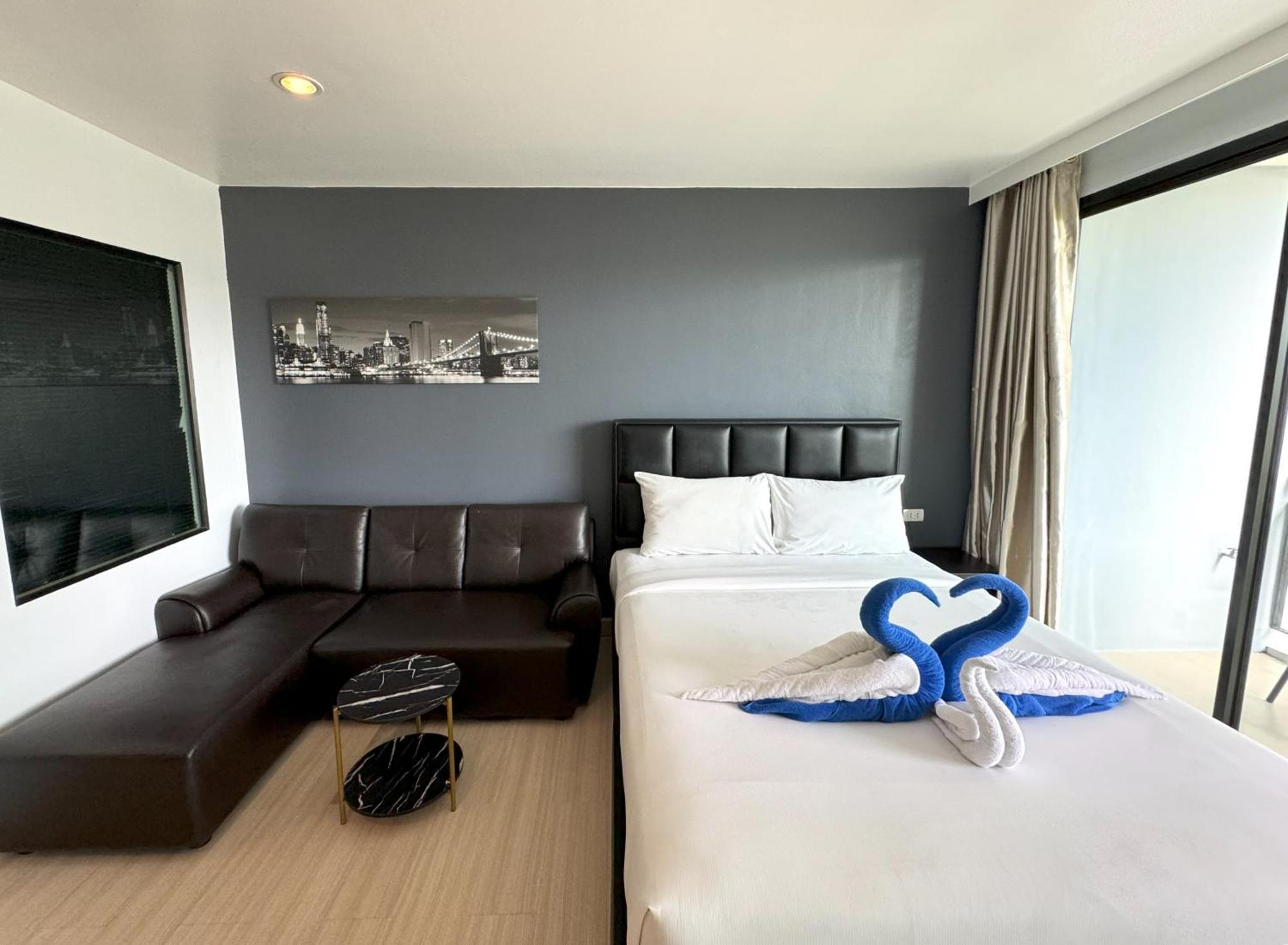 At The Bliss By Lofty Apartamento *