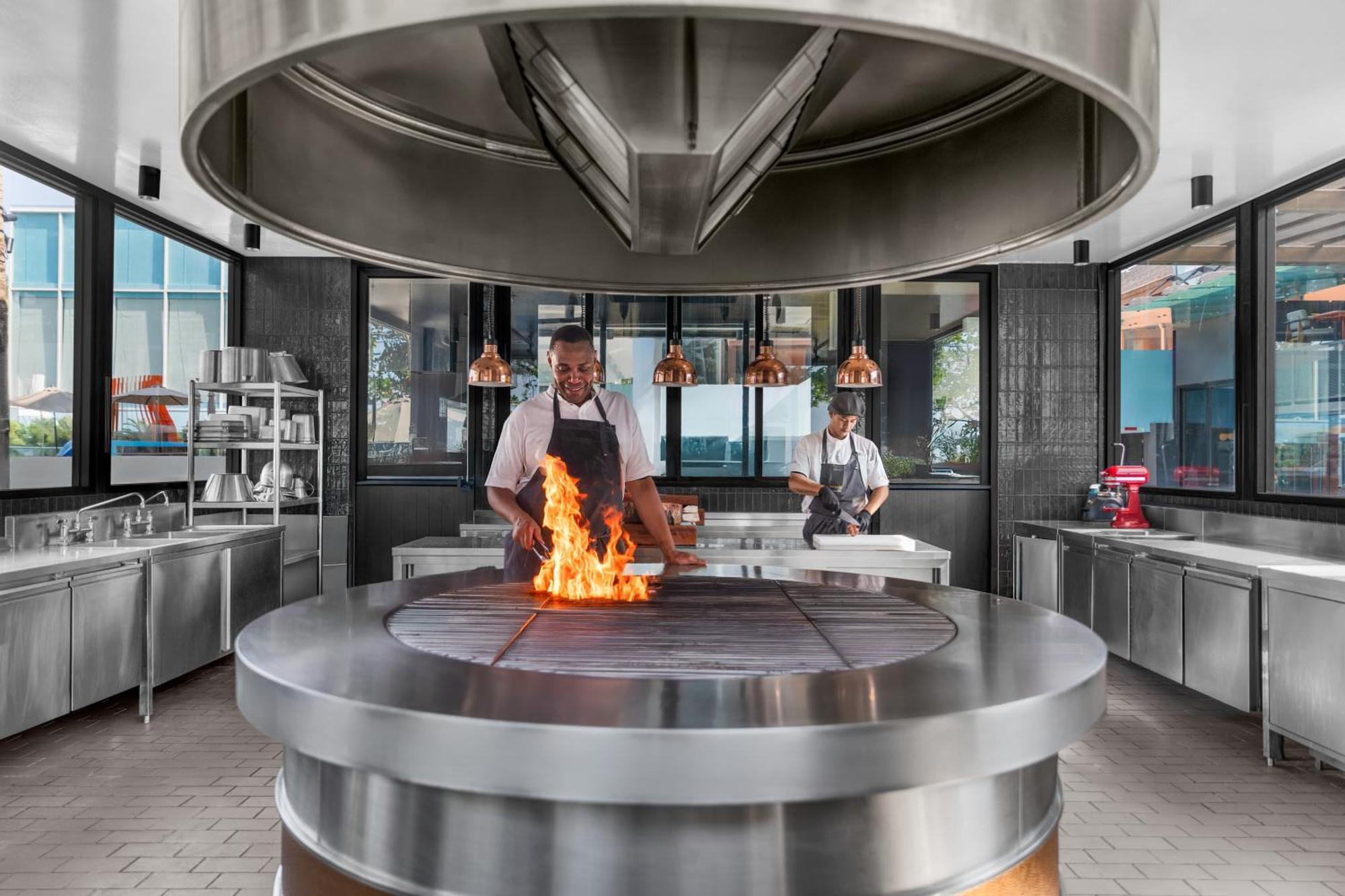 Resort Courtyard By Marriott Phuket, 4*