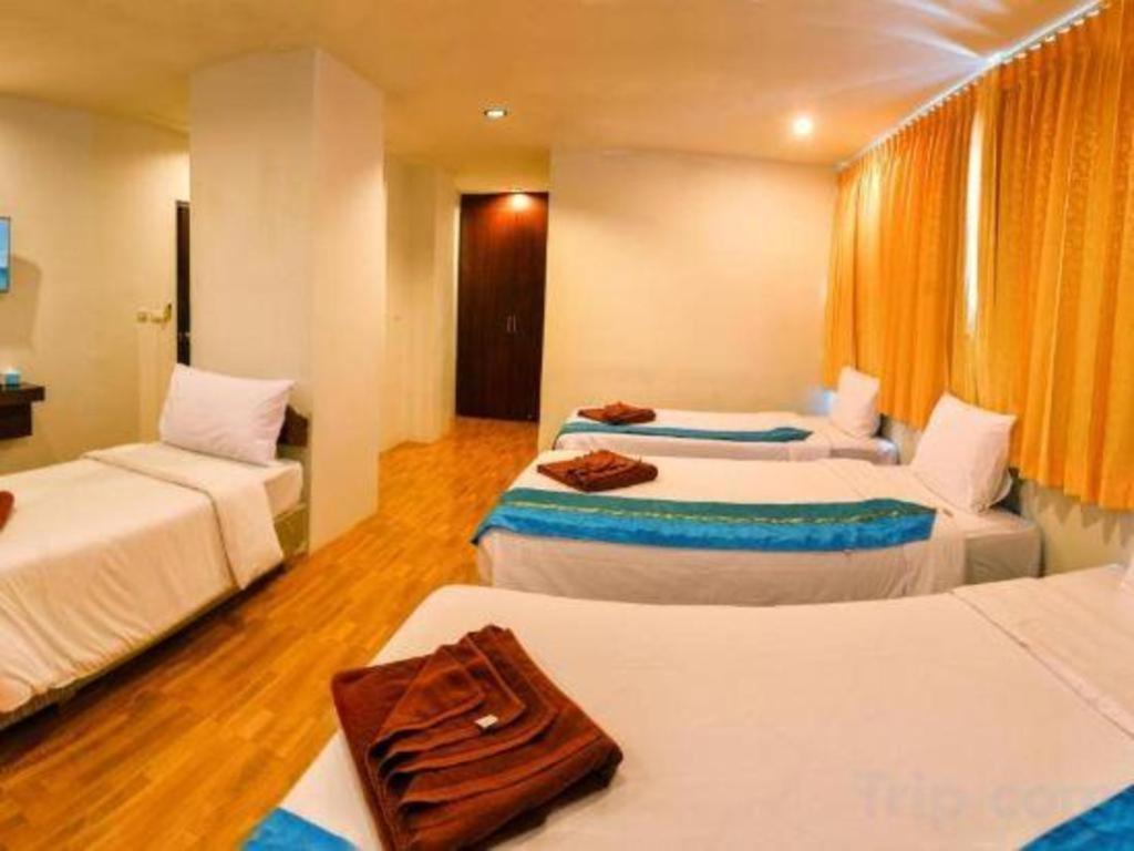 Hotel Azure Bangla Phuket