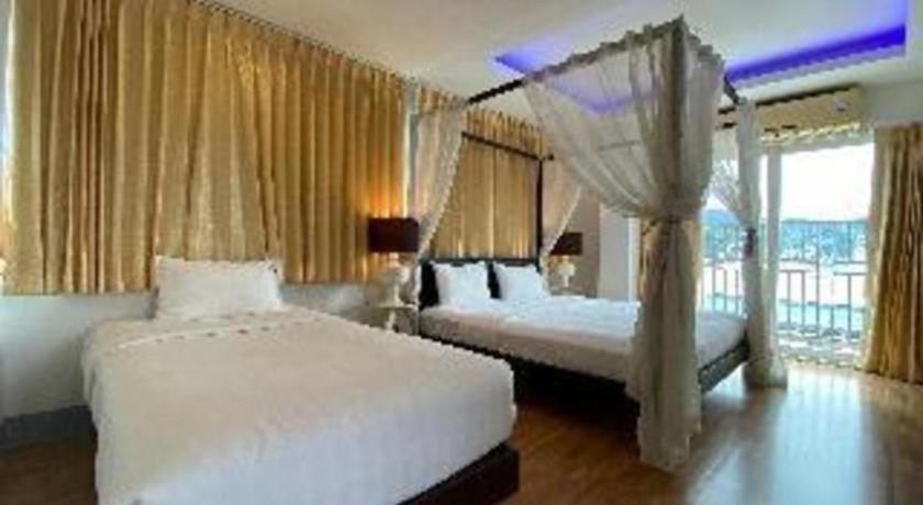 Hotel Azure Bangla Phuket Patong