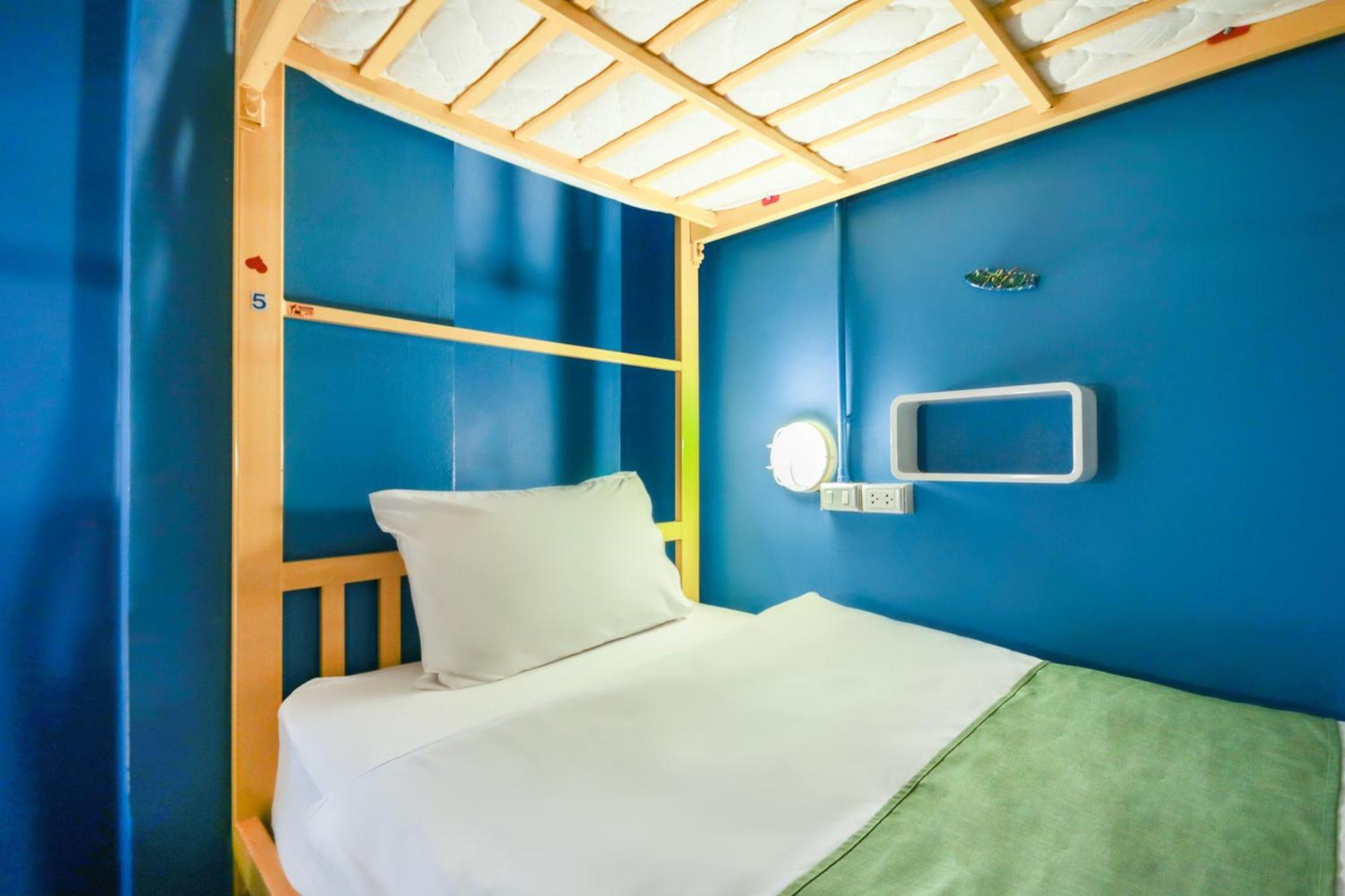 Hotel Oyo 1074 Fin 2*