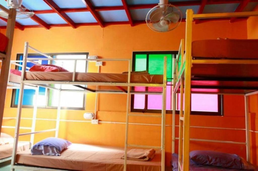 Hostel Oyo 586 I