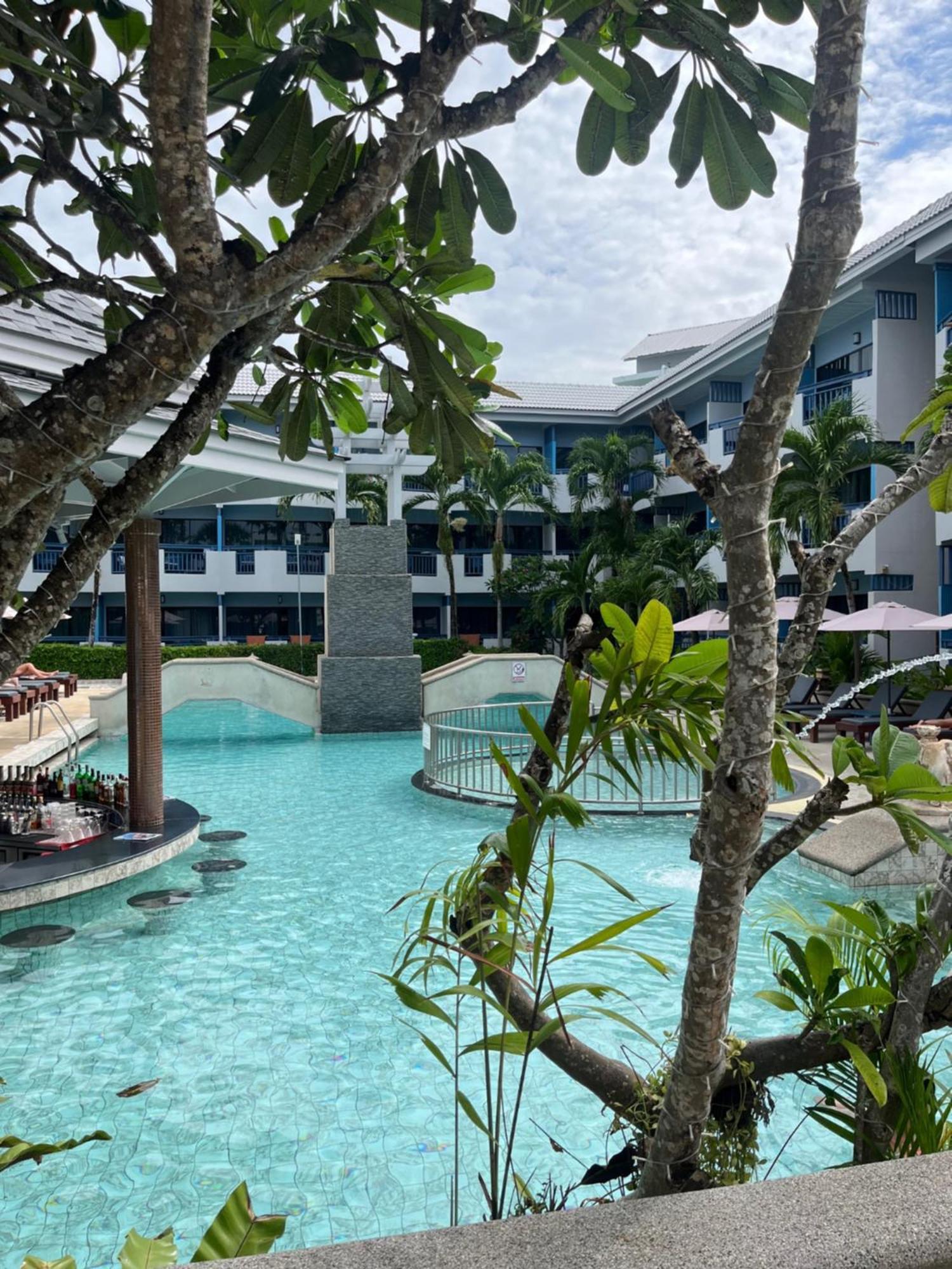 Phuket Island View - Sha Extra Resort Karon