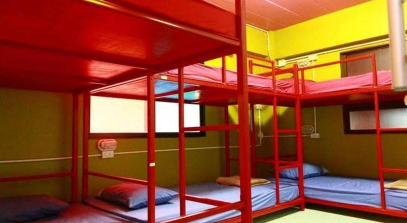 Hostel Oyo 586 I