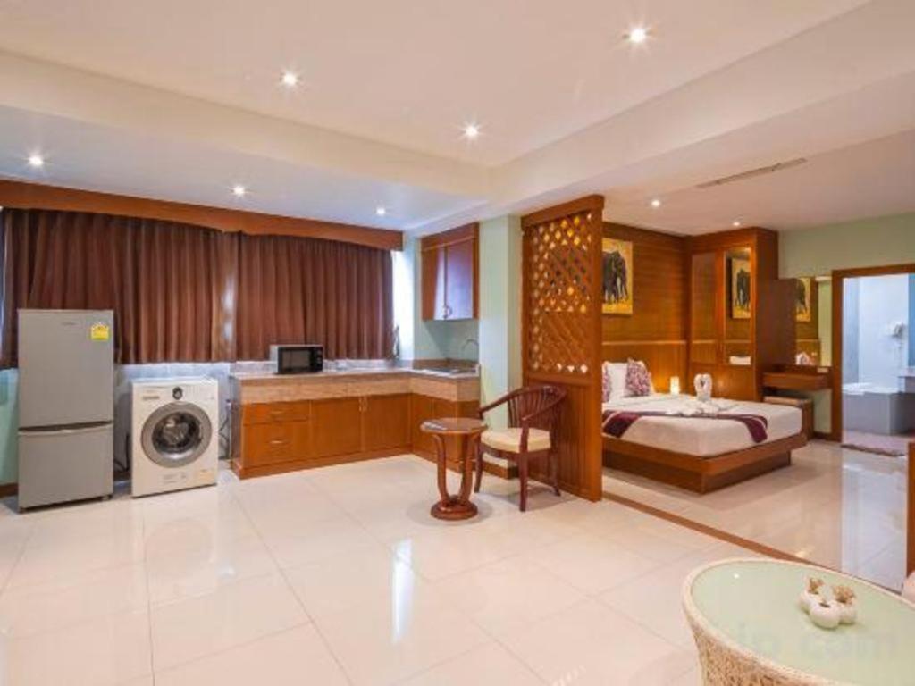 Azure Phuket 3* Patong