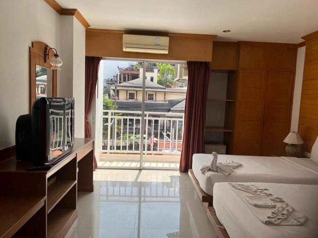 Azure Phuket 3* Patong