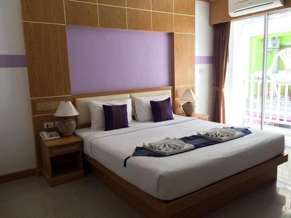 Azure Phuket Hotel Patong