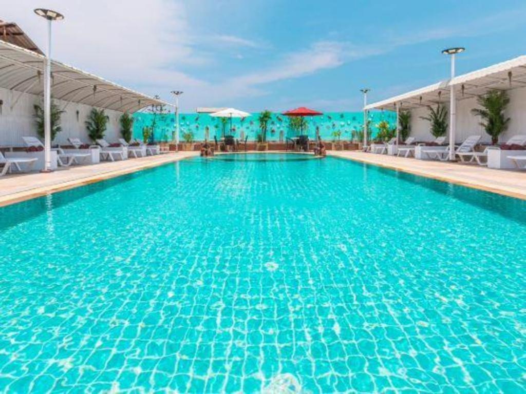 Azure Phuket Hotel Patong