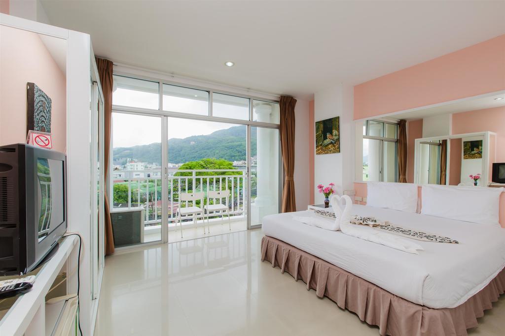 Inn Lords Palace