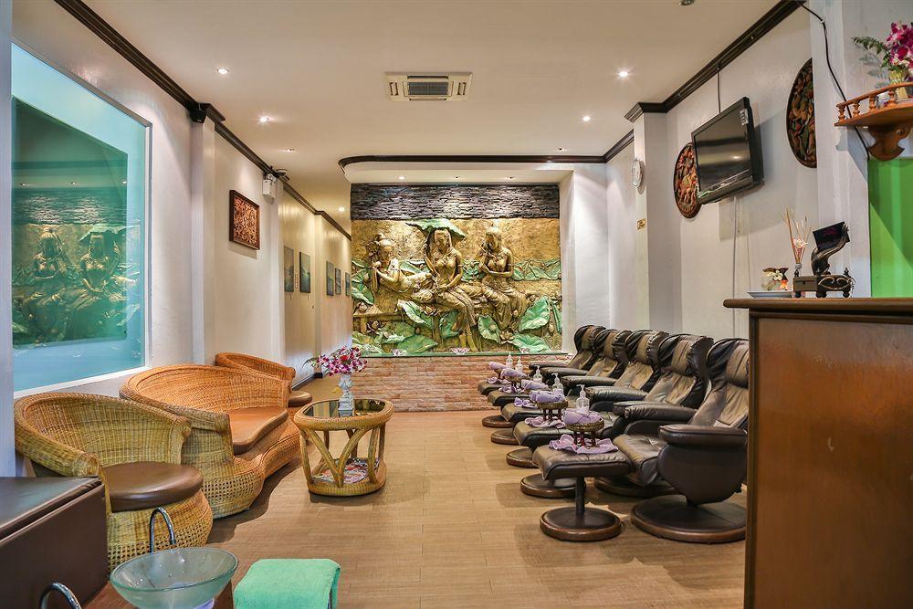 Hip Yaya Residences 2*