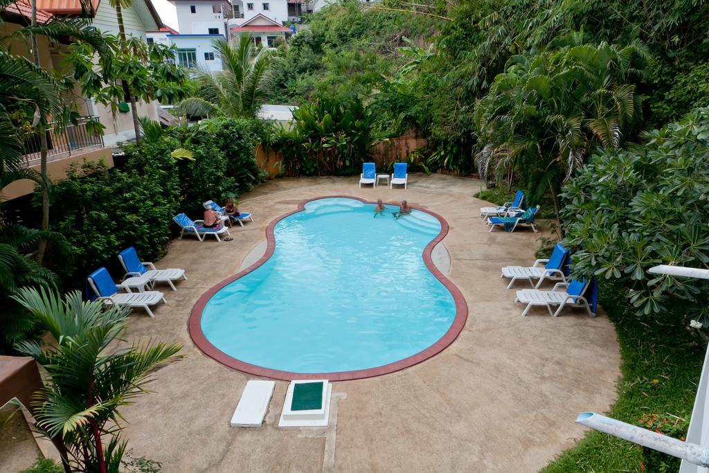 Fullmoon Beach Resort