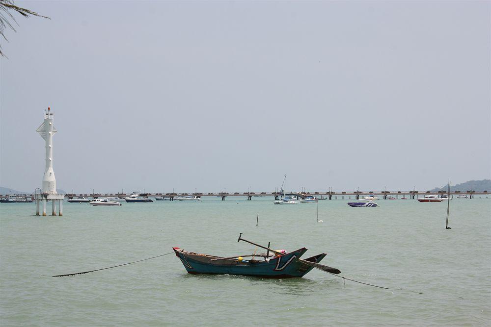 Inn Chalong Sea View
