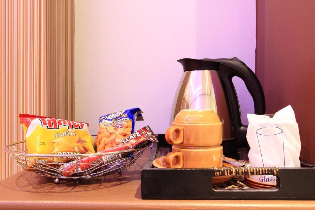 Chalong Sea View Inn 3*