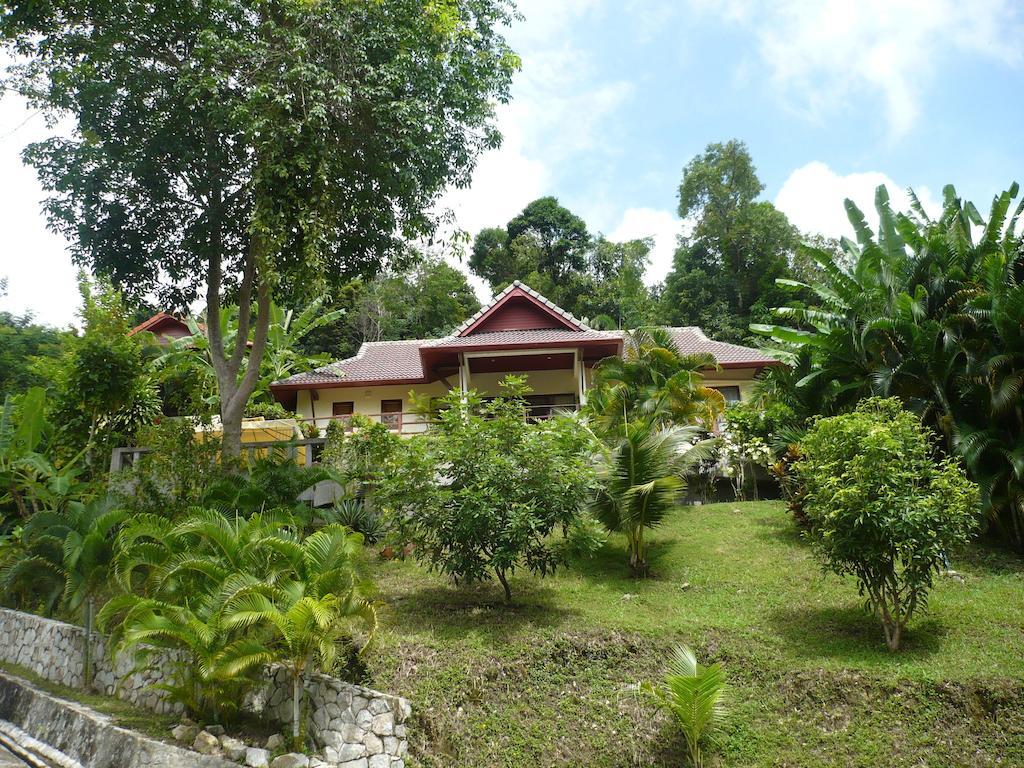 Baiyok Seaview And Edge Pool