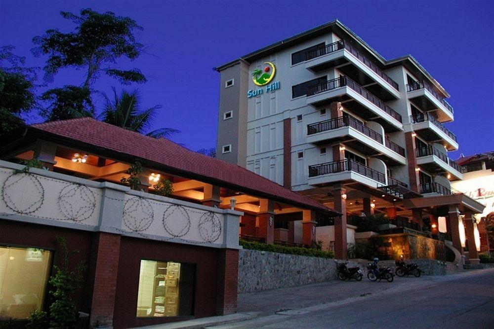Sun Hill Hotel