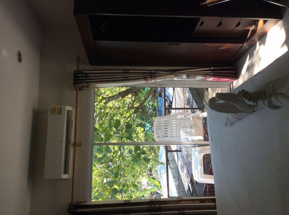 Baan Yuyen Guest house 3*