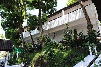Cliff Contemporary Boutique Bungalows 3* Karon