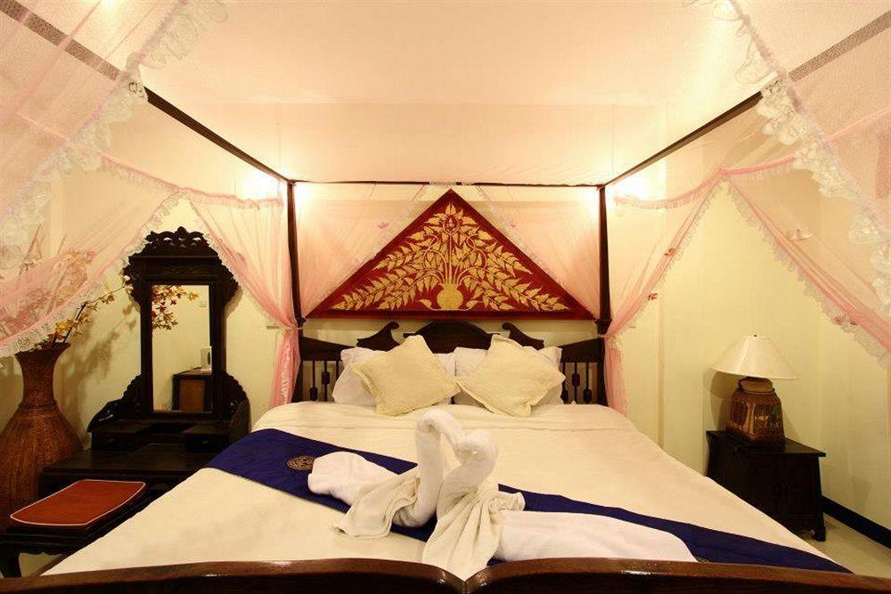 Chalong Sea View 3* Rawai