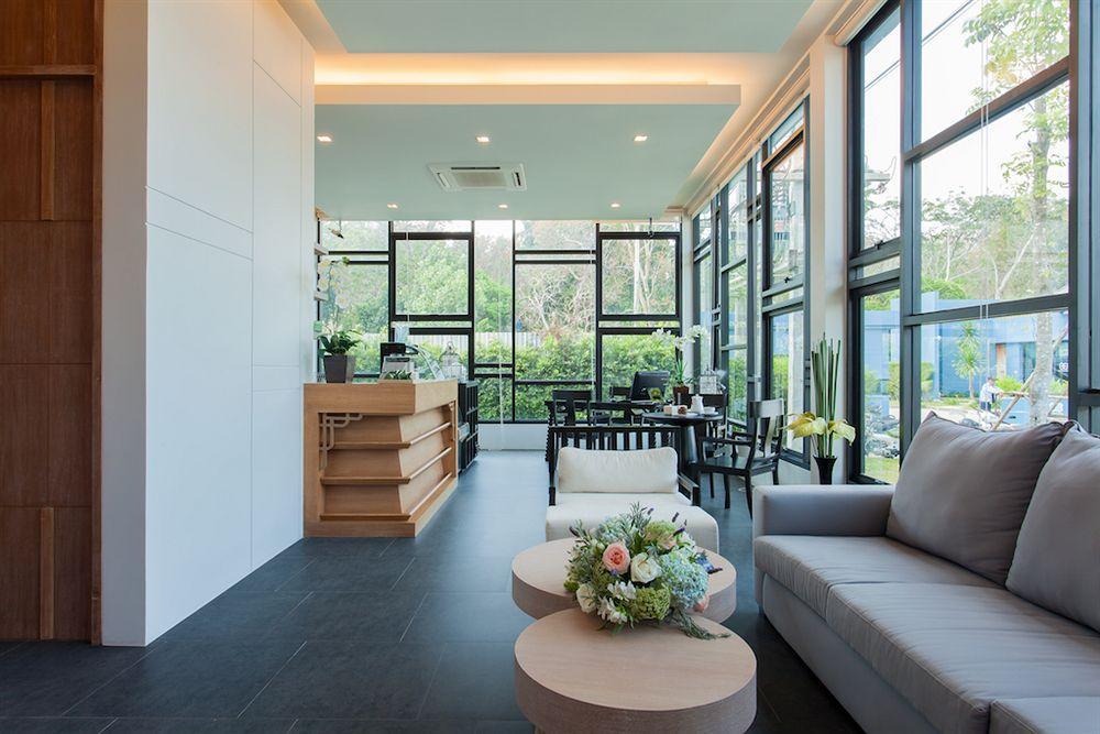 Wings By Two Hotel 4*